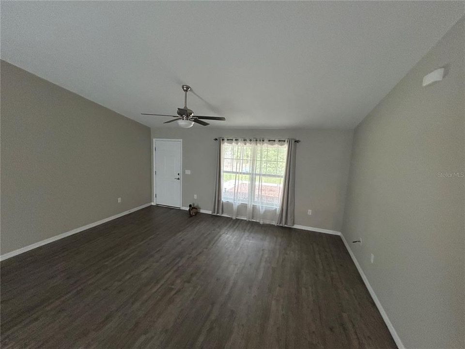 В аренду: $2,000 (3 спален, 2 ванн, 1553 Квадратных фут)