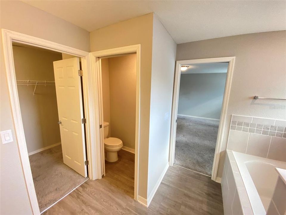 В аренду: $2,295 (4 спален, 2 ванн, 1698 Квадратных фут)