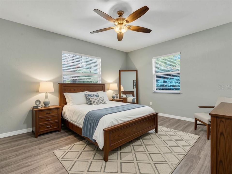 For Sale: $425,000 (3 beds, 2 baths, 1530 Square Feet)