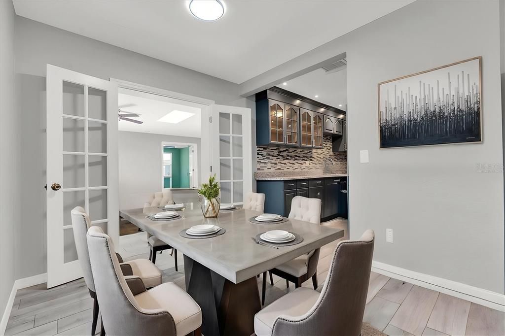 For Sale: $425,000 (3 beds, 2 baths, 1530 Square Feet)