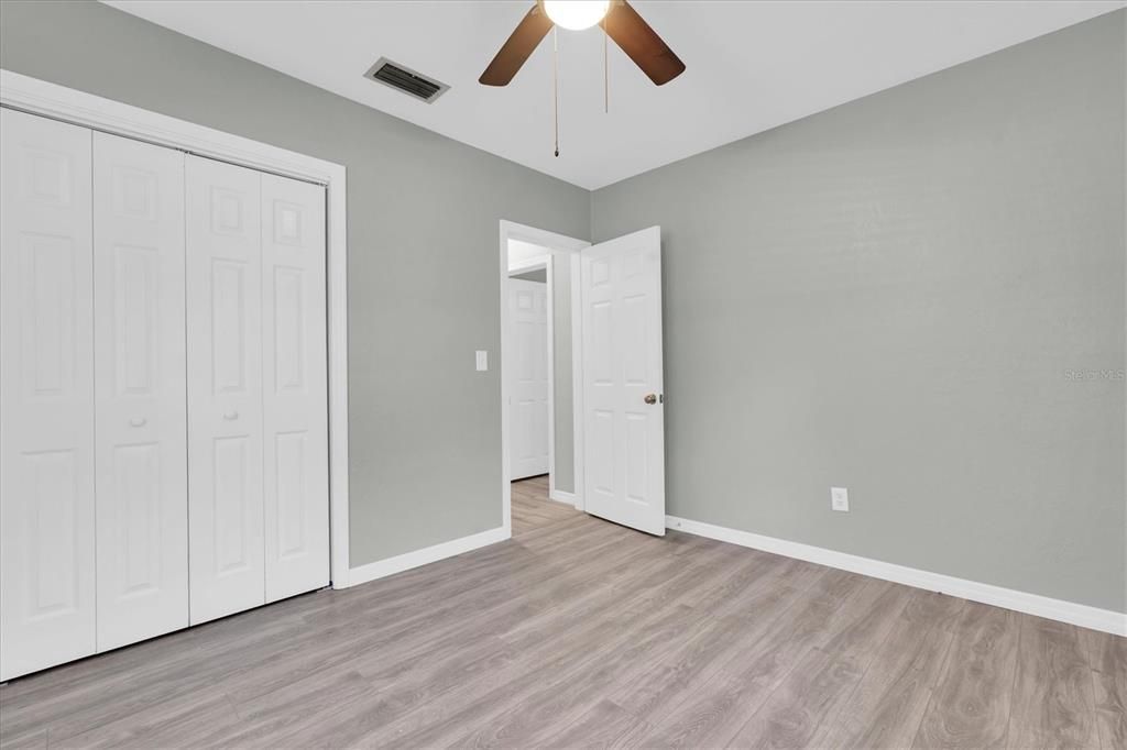 For Sale: $425,000 (3 beds, 2 baths, 1530 Square Feet)