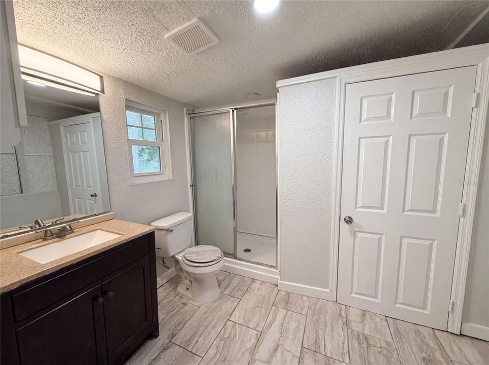 For Sale: $223,000 (3 beds, 2 baths, 1016 Square Feet)