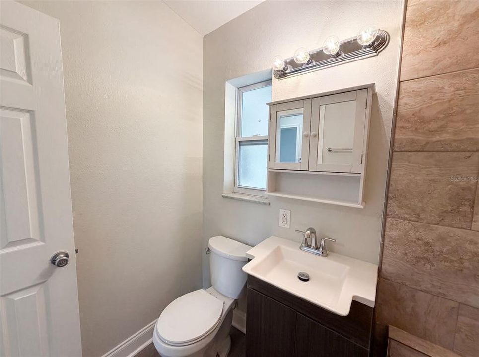 For Sale: $223,000 (3 beds, 2 baths, 1016 Square Feet)