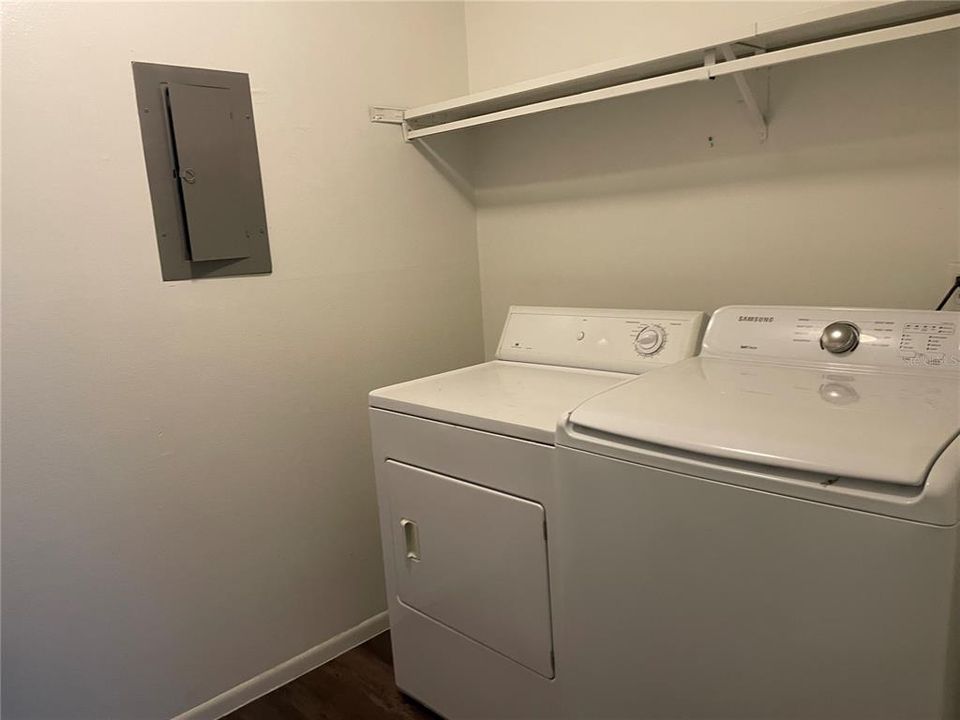 В аренду: $1,750 (3 спален, 2 ванн, 1274 Квадратных фут)