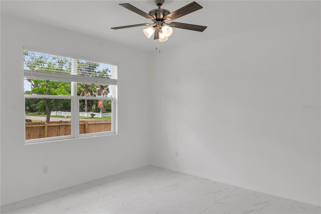 En Venta: $509,900 (3 camas, 3 baños, 2026 Pies cuadrados)