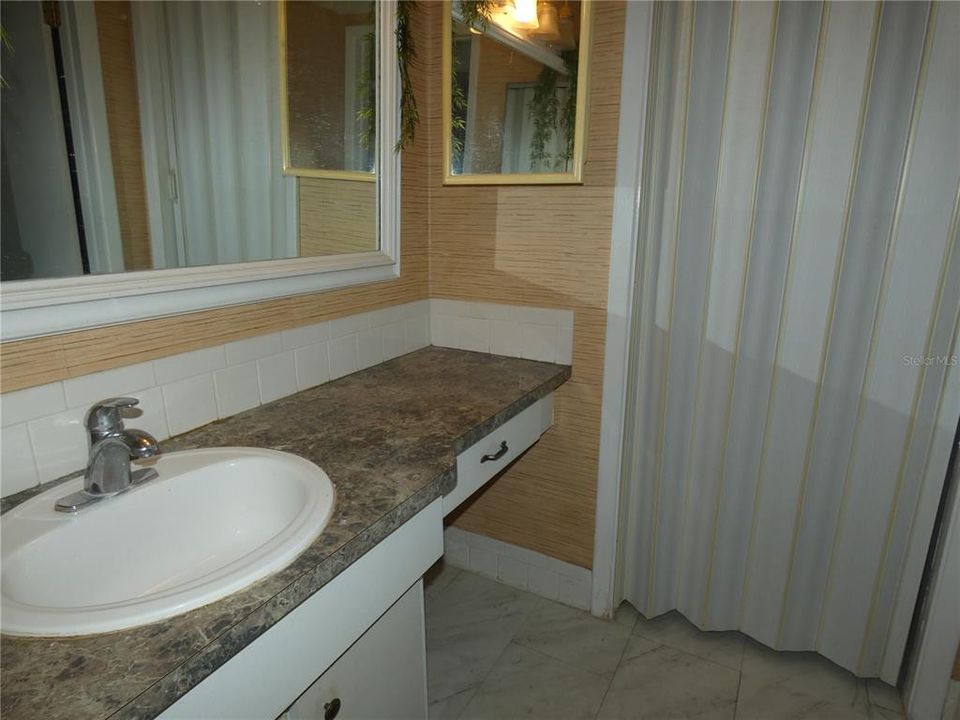 На продажу: $189,900 (3 спален, 2 ванн, 1464 Квадратных фут)