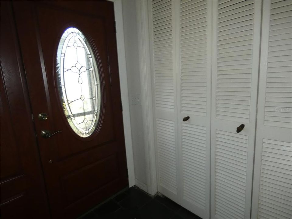 На продажу: $189,900 (3 спален, 2 ванн, 1464 Квадратных фут)
