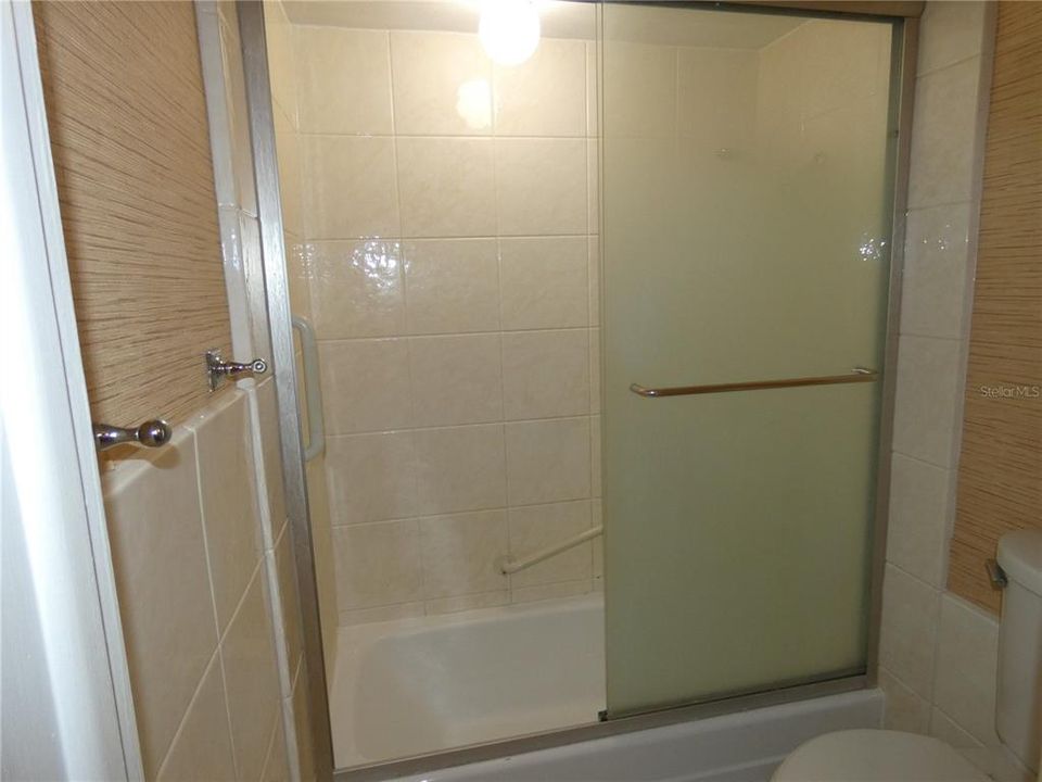 На продажу: $189,900 (3 спален, 2 ванн, 1464 Квадратных фут)