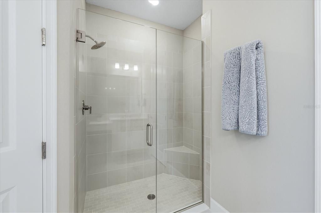 На продажу: $385,000 (2 спален, 2 ванн, 1530 Квадратных фут)