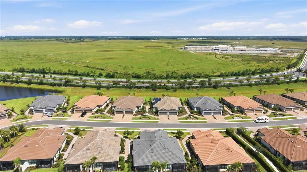 На продажу: $385,000 (2 спален, 2 ванн, 1530 Квадратных фут)