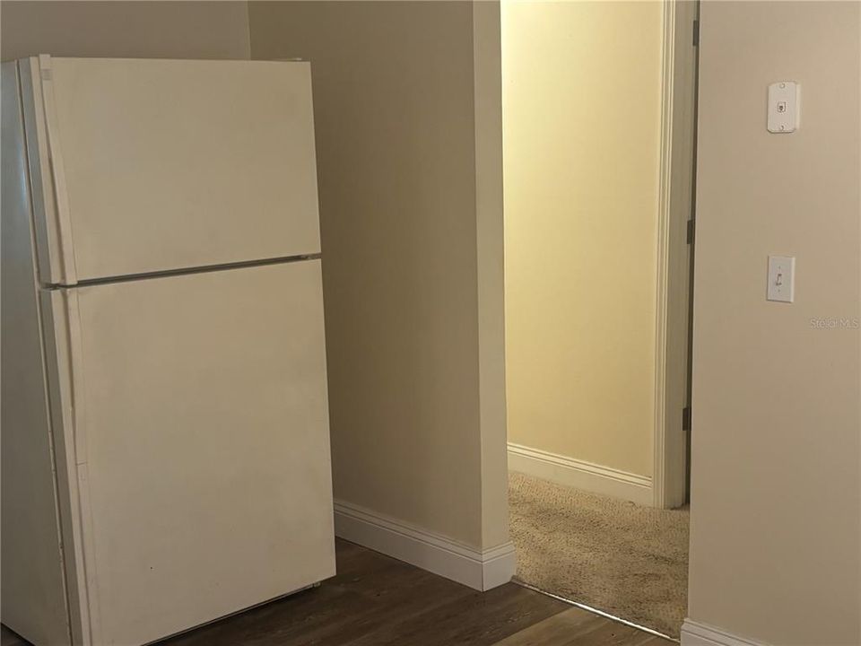На продажу: $249,000 (2 спален, 1 ванн, 1316 Квадратных фут)