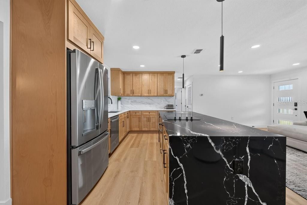 На продажу: $625,000 (3 спален, 2 ванн, 1507 Квадратных фут)