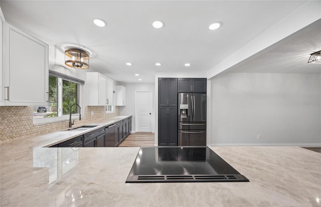 На продажу: $429,000 (3 спален, 2 ванн, 1808 Квадратных фут)