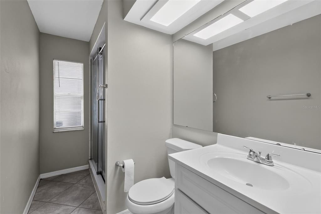 For Sale: $350,000 (3 beds, 2 baths, 1701 Square Feet)