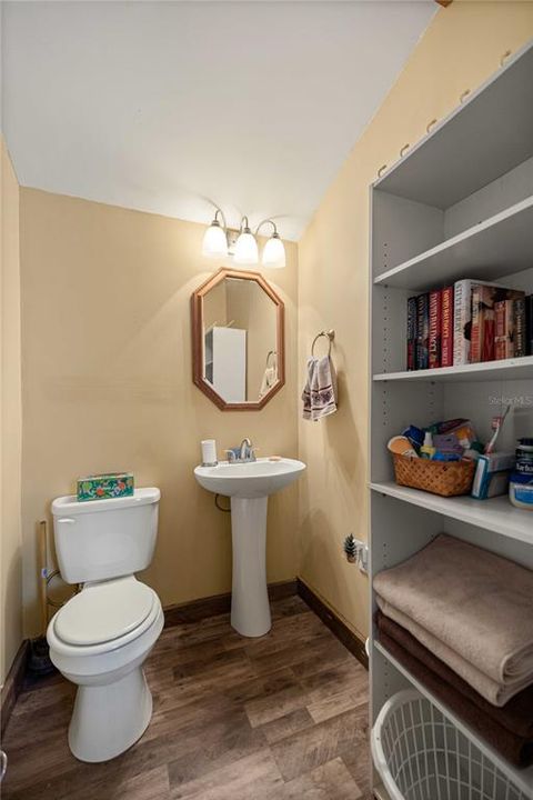 For Sale: $600,000 (3 beds, 2 baths, 2140 Square Feet)