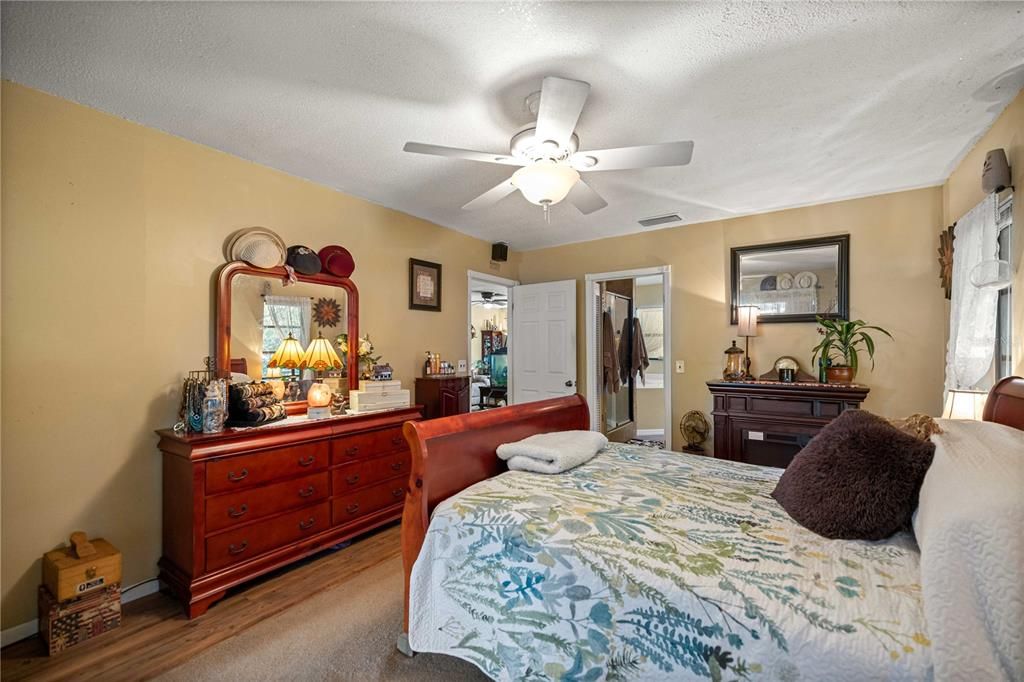 For Sale: $600,000 (3 beds, 2 baths, 2140 Square Feet)