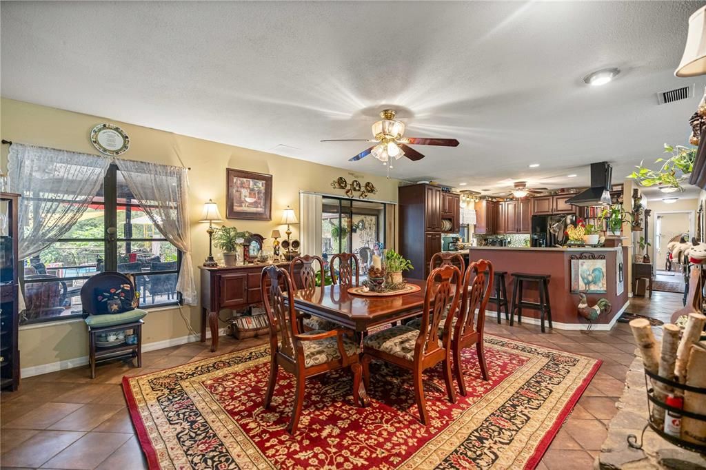 For Sale: $600,000 (3 beds, 2 baths, 2140 Square Feet)