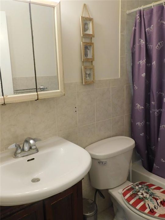 На продажу: $205,000 (3 спален, 2 ванн, 1382 Квадратных фут)
