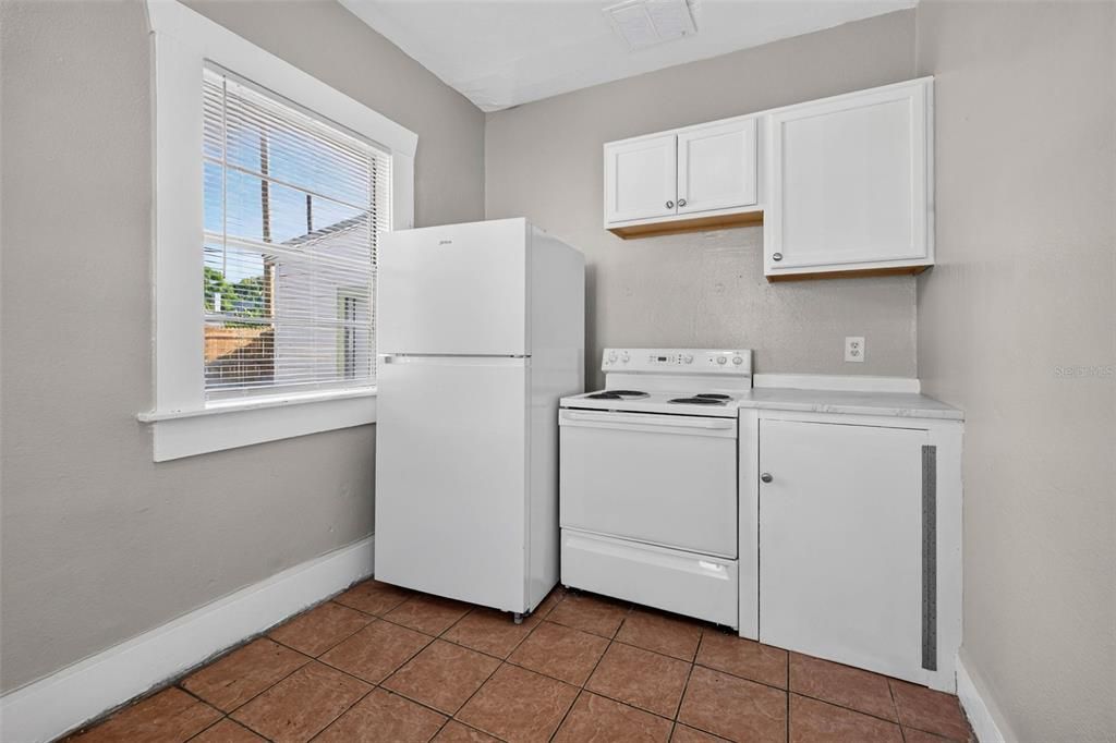 En Venta: $225,000 (2 camas, 2 baños, 976 Pies cuadrados)