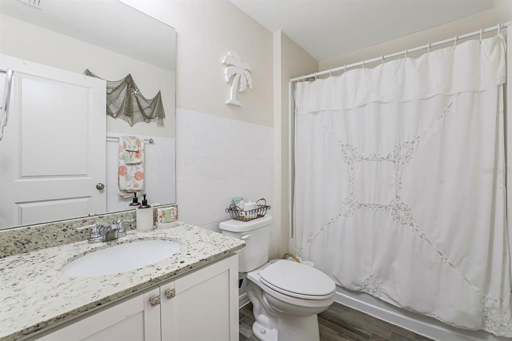 В аренду: $2,500 (3 спален, 2 ванн, 1646 Квадратных фут)