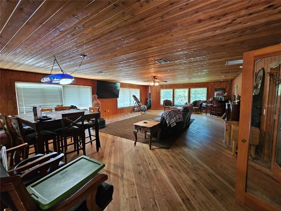 En Venta: $1,900,000 (5 camas, 5 baños, 5400 Pies cuadrados)