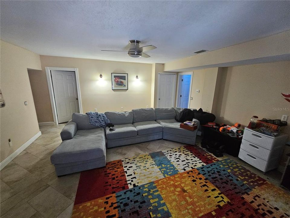 En Venta: $1,900,000 (5 camas, 5 baños, 5400 Pies cuadrados)