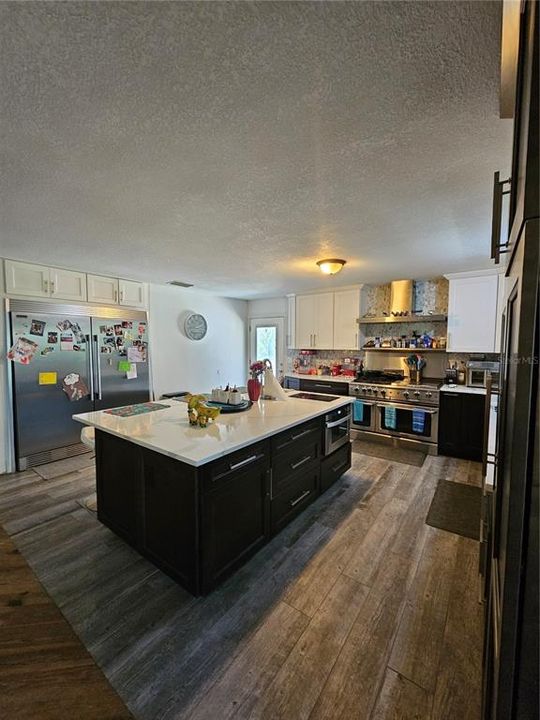En Venta: $1,900,000 (5 camas, 5 baños, 5400 Pies cuadrados)