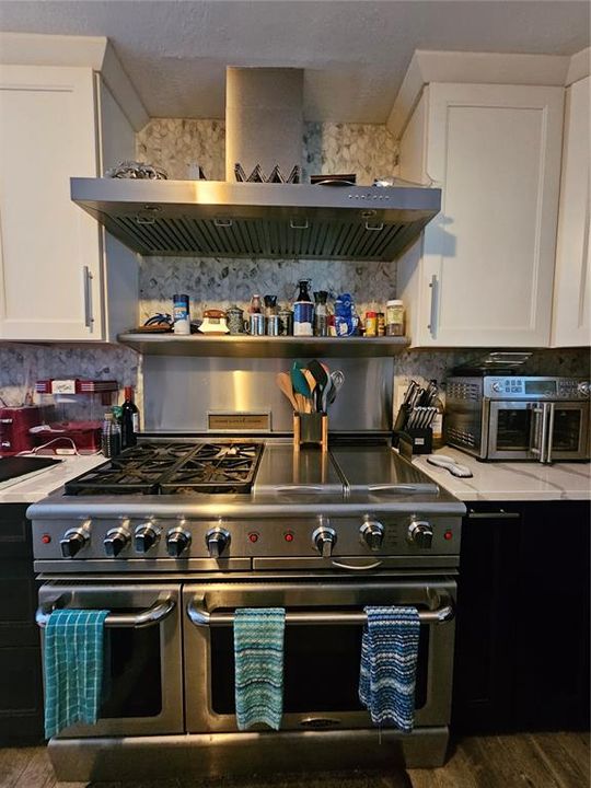En Venta: $1,900,000 (5 camas, 5 baños, 5400 Pies cuadrados)