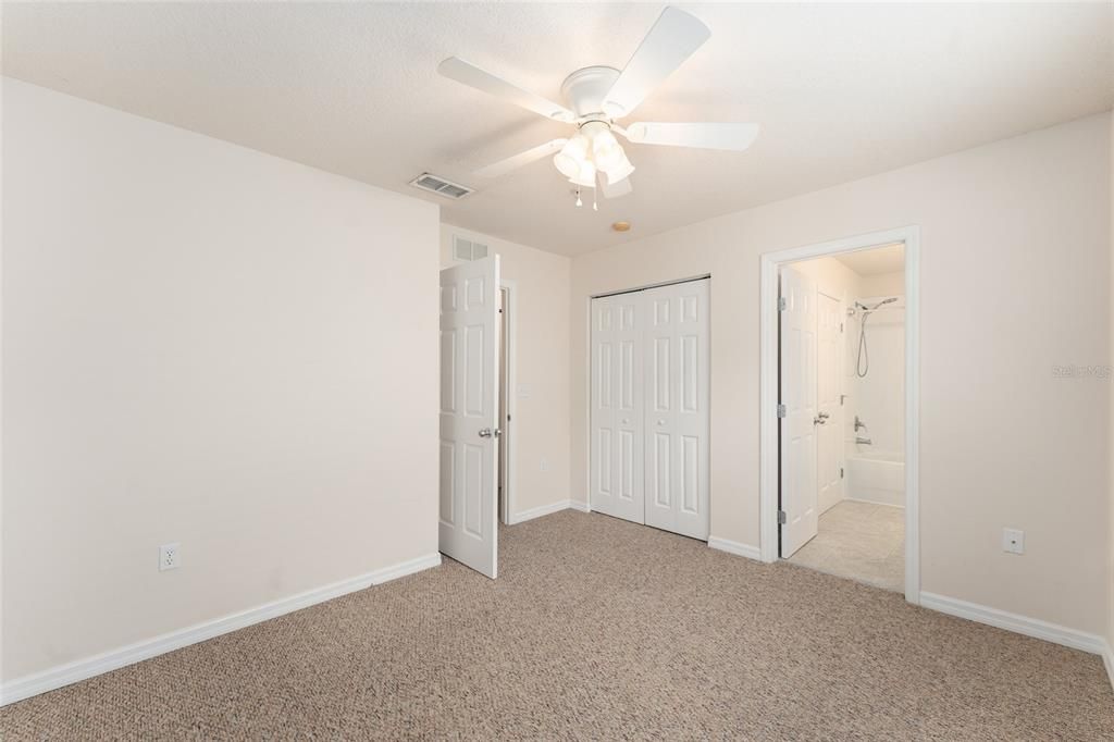 For Sale: $249,900 (3 beds, 2 baths, 1428 Square Feet)