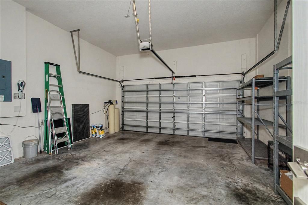 На продажу: $299,900 (2 спален, 2 ванн, 1804 Квадратных фут)