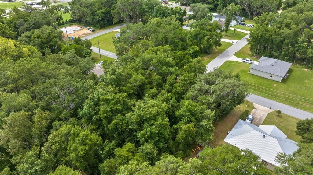 На продажу: $49,999 (0.24 acres)