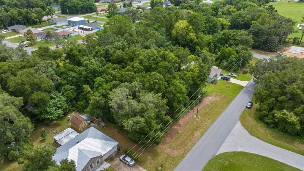 На продажу: $49,999 (0.24 acres)