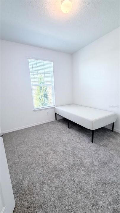 En Renta: $2,600 (4 camas, 3 baños, 1847 Pies cuadrados)