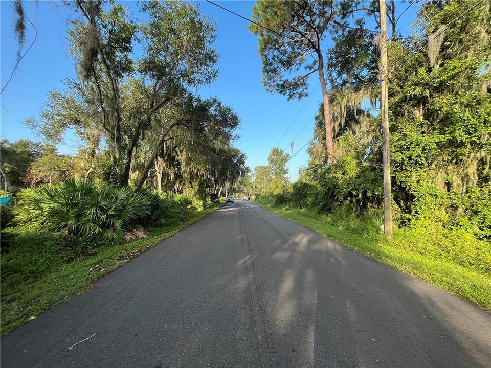 En Venta: $36,899 (0.37 acres)