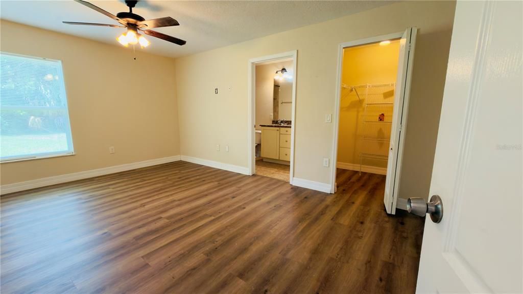 For Rent: $2,200 (3 beds, 2 baths, 1312 Square Feet)
