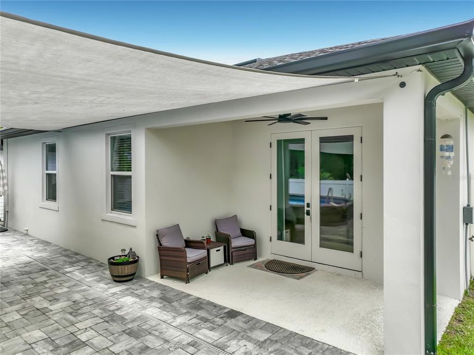 Active With Contract: $495,000 (3 beds, 2 baths, 1583 Square Feet)