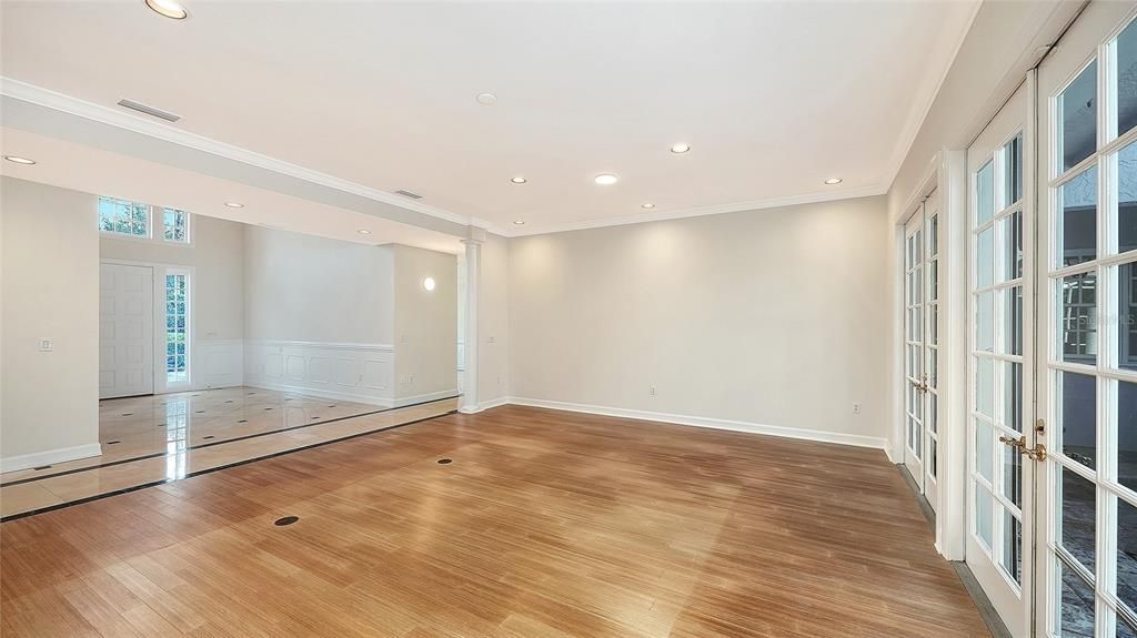 En Venta: $1,900,000 (5 camas, 7 baños, 5986 Pies cuadrados)