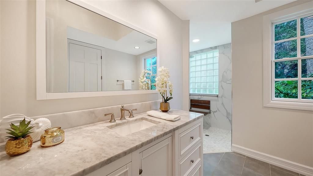 En Venta: $1,900,000 (5 camas, 7 baños, 5986 Pies cuadrados)