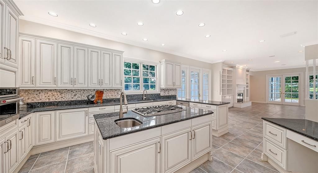 En Venta: $1,900,000 (5 camas, 7 baños, 5986 Pies cuadrados)