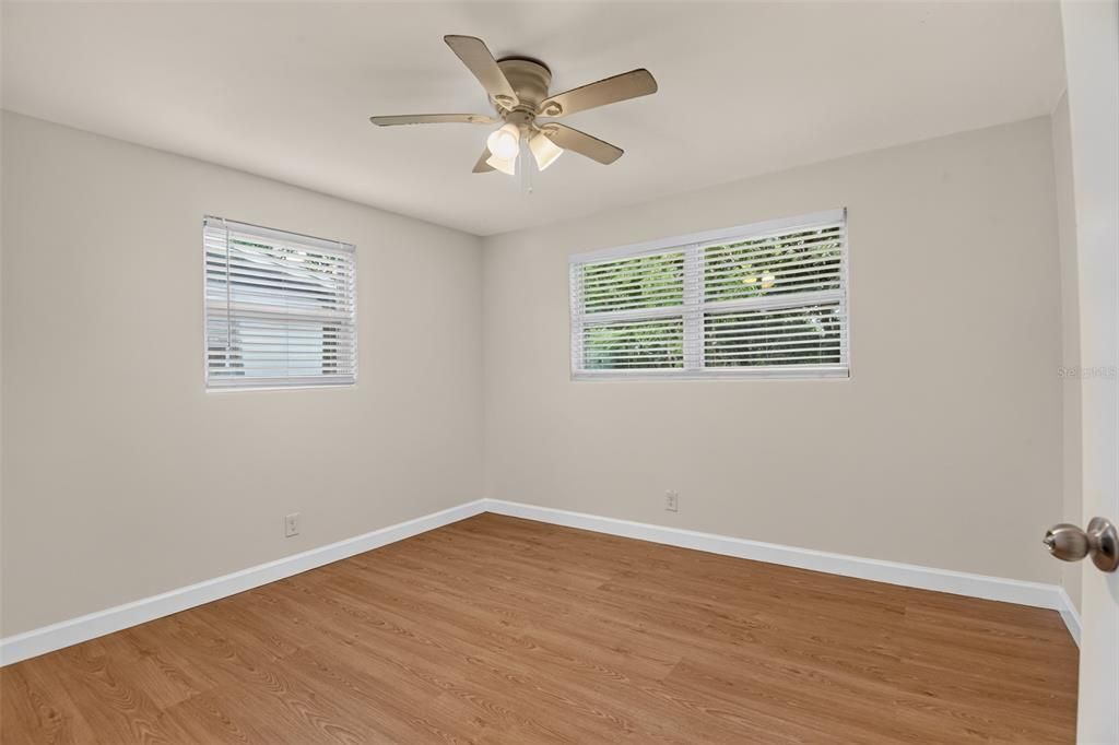 For Sale: $249,000 (3 beds, 1 baths, 1128 Square Feet)
