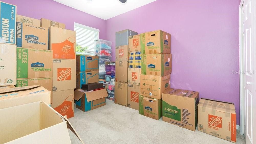 На продажу: $499,000 (4 спален, 2 ванн, 2300 Квадратных фут)