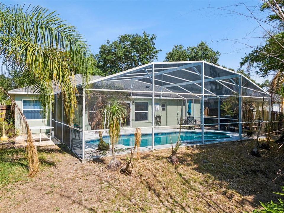 Activo con contrato: $320,000 (3 camas, 2 baños, 1440 Pies cuadrados)