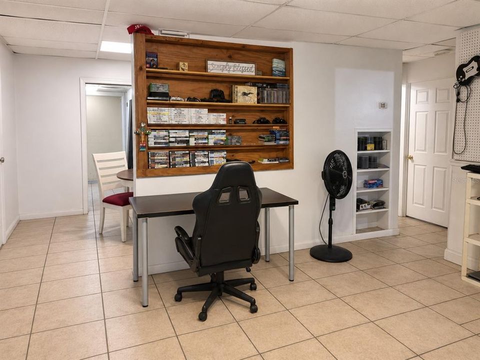 For Sale: $220,000 (0 beds, 0 baths, 1317 Square Feet)