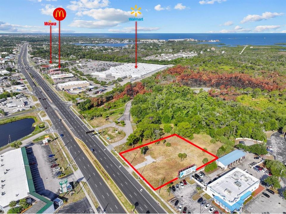 En Venta: $475,000 (0.91 acres)