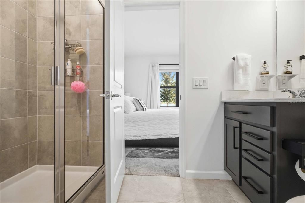 En Venta: $459,990 (3 camas, 2 baños, 1245 Pies cuadrados)