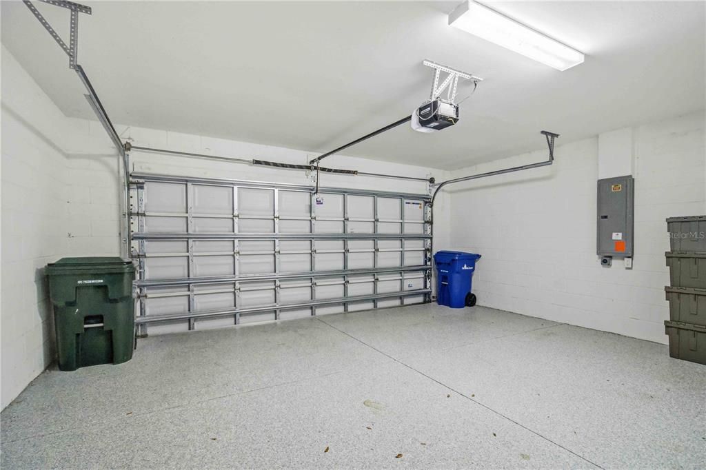 En Venta: $459,990 (3 camas, 2 baños, 1245 Pies cuadrados)