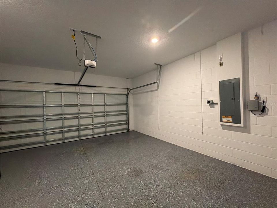 En Renta: $2,595 (4 camas, 3 baños, 2011 Pies cuadrados)