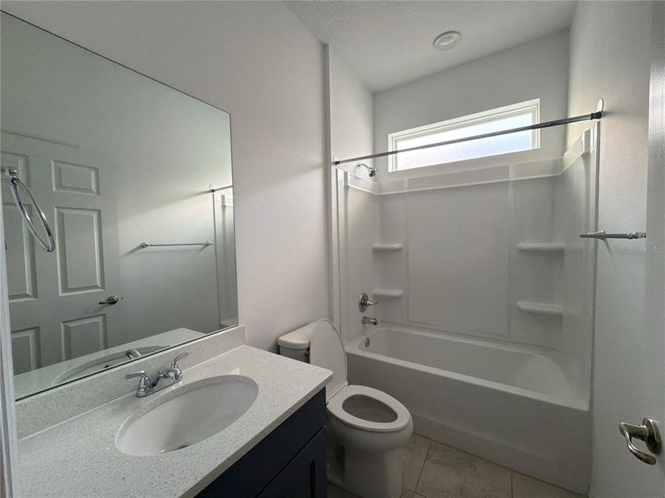 En Renta: $2,595 (4 camas, 3 baños, 2011 Pies cuadrados)