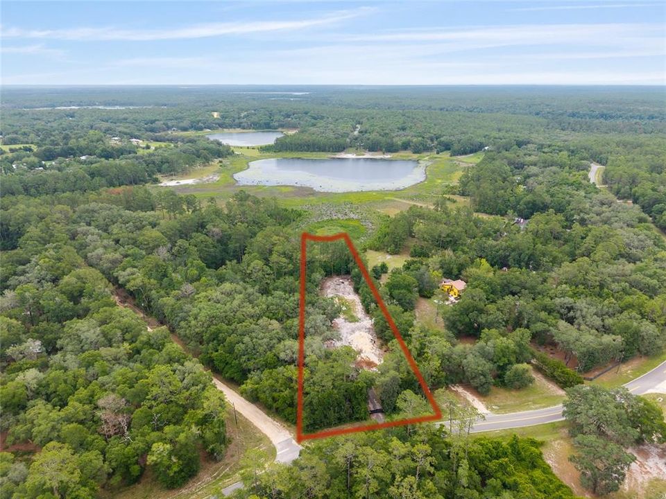 待售: $98,000 (1.51 acres)