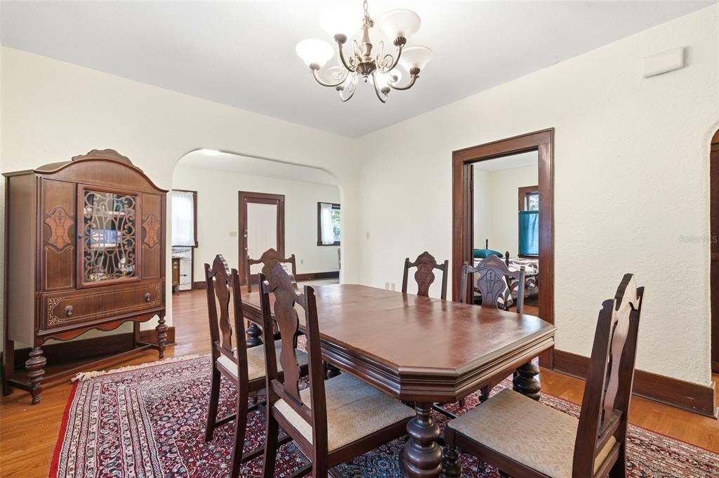 En Venta: $900,000 (2 camas, 2 baños, 1226 Pies cuadrados)